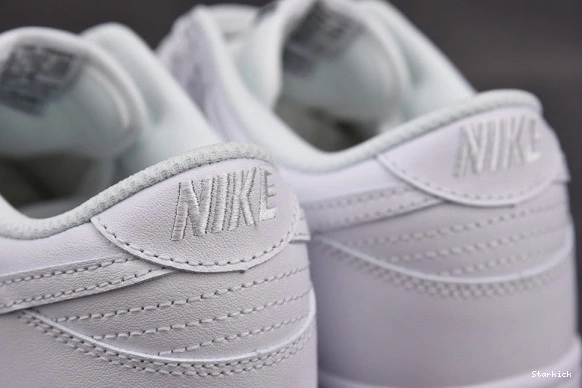 DD1503 109 DUNK WHITE' - LOW WMNS 'TRIPLE - NIKE 1210